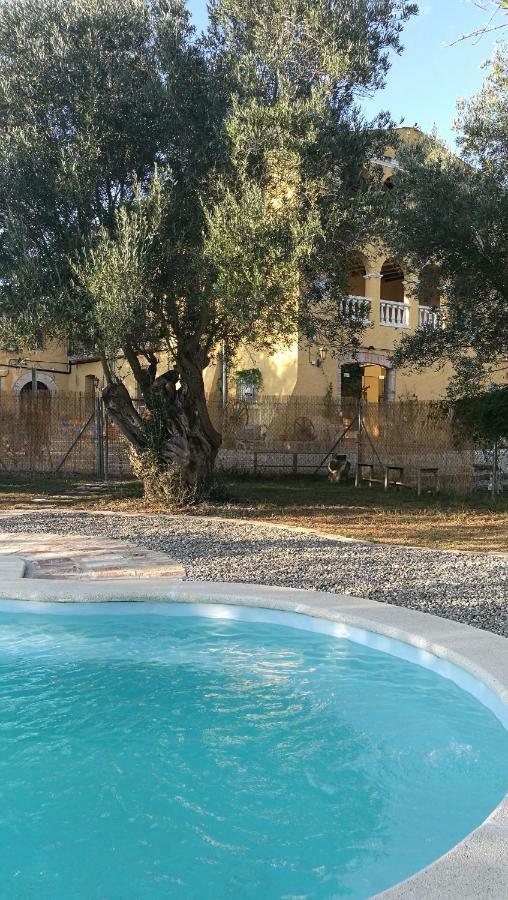 Affittacamere Maset Del Garraf Olesa de Bonesvalls Esterno foto